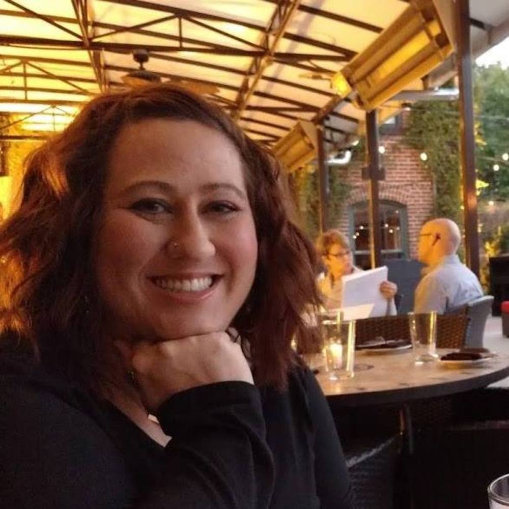 Meet your Posher, Crystal